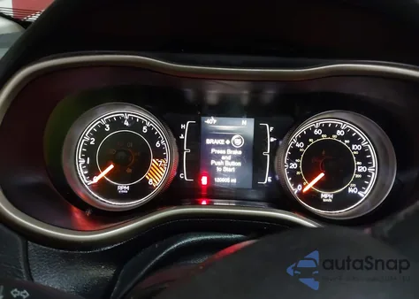 2015 Jeep Cherokee Latitude из США, поврежденный, VIN 1C4PJMCS7FW774008